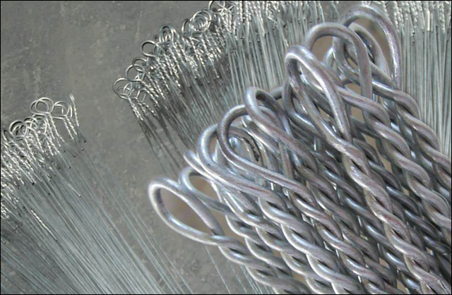 Looped galvanized and annealed wire ties