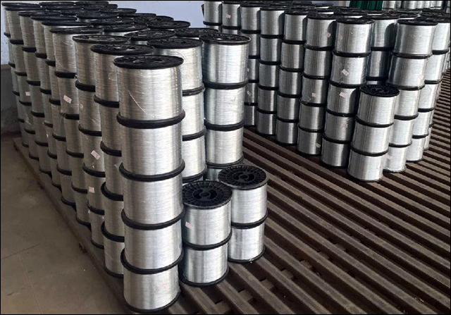 Galvanized iron spool wire