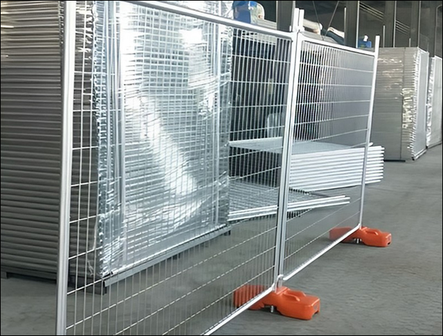 Temp fence panel hot dipped galvanized framed wire mesh for construction perimeter safety